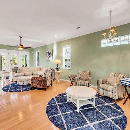 Villa Flip Flops And Fish Tales Anna Maria Exterior foto