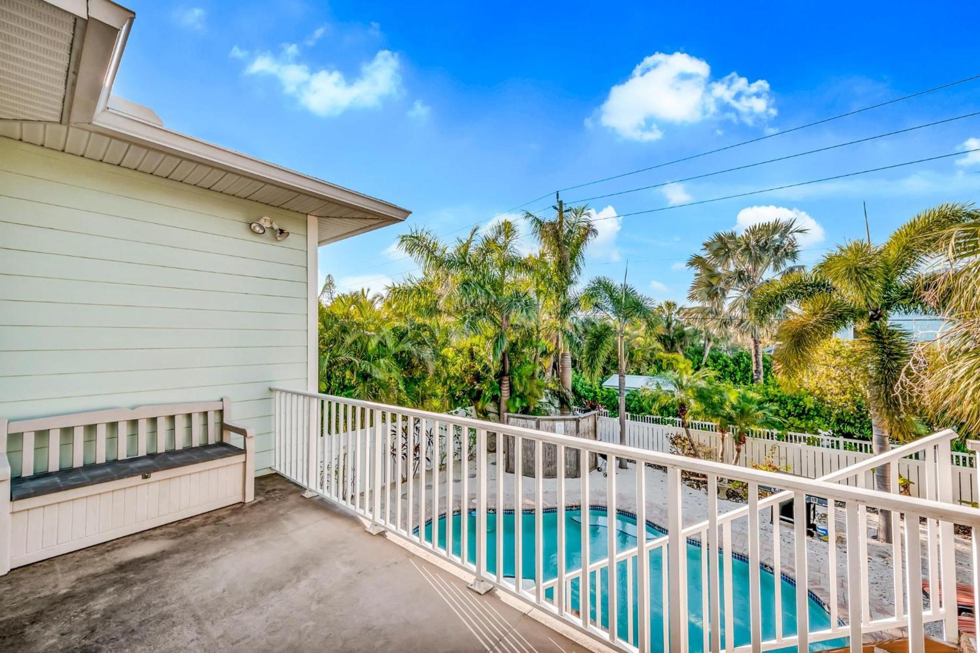 Villa Flip Flops And Fish Tales Anna Maria Exterior foto